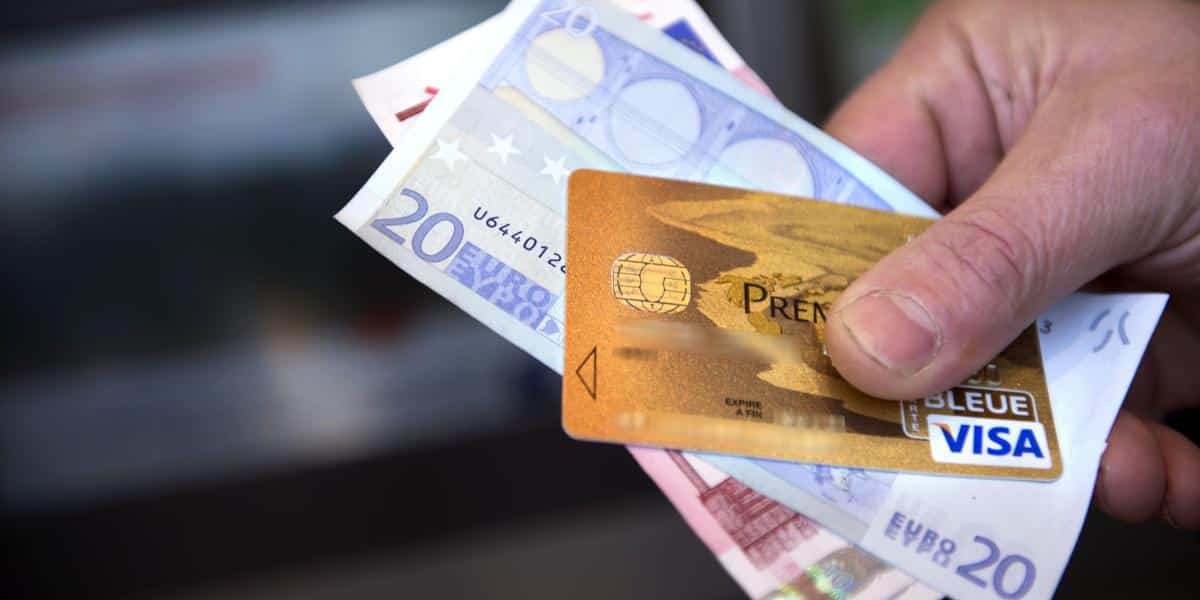 , Une cliente de la Caisse d’Épargne victime d’une arnaque perd 8 000 euros sur son compte bancaire